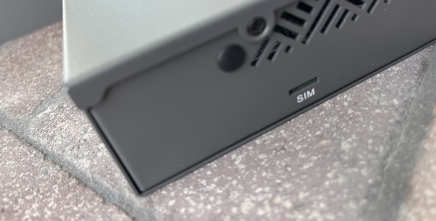 SIM slot and antenna mount point: pfSense 1U Firewall Appliance